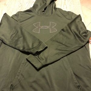 UA 2XL loose fit cold gear men’s sweatshirt